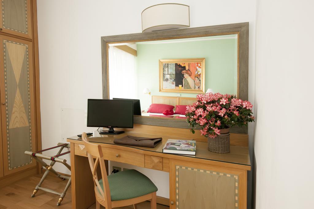 Hotel Touring Pisa Exterior foto